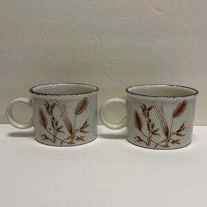 Vintage Stoneware Coffee Wheat Wild Oats Midwinter White and Brown Mugs set 8oz